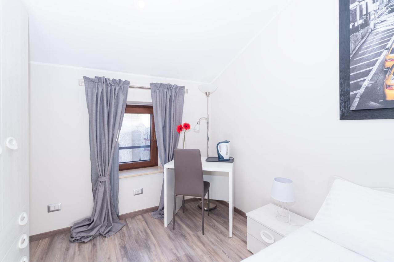 La Dimora Nel Borgo Apartment Vitorchiano Exterior photo