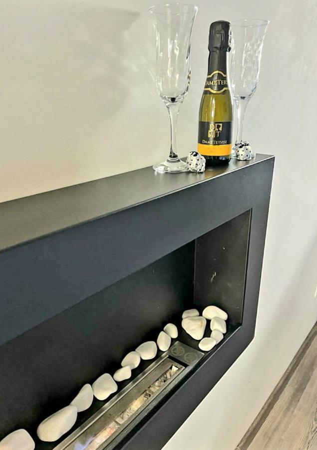La Dimora Nel Borgo Apartment Vitorchiano Exterior photo